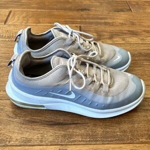 Nike Air Max Axis Running Shoes Particle Rose White Women's Size 7.5